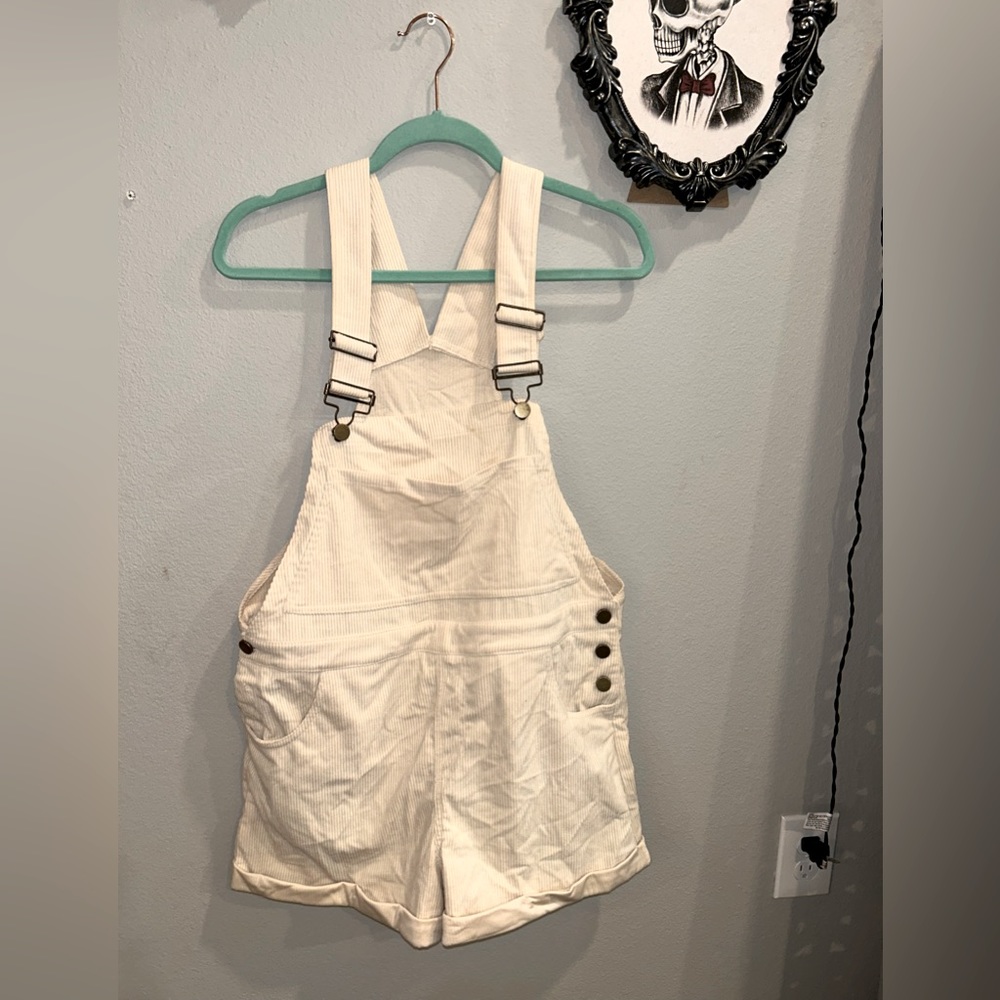🍁Md cream overalls🍁